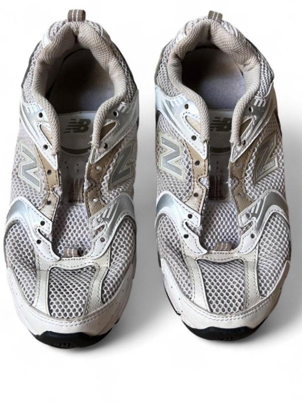 New Balance 530 white silver and beige sneakers size women's 6